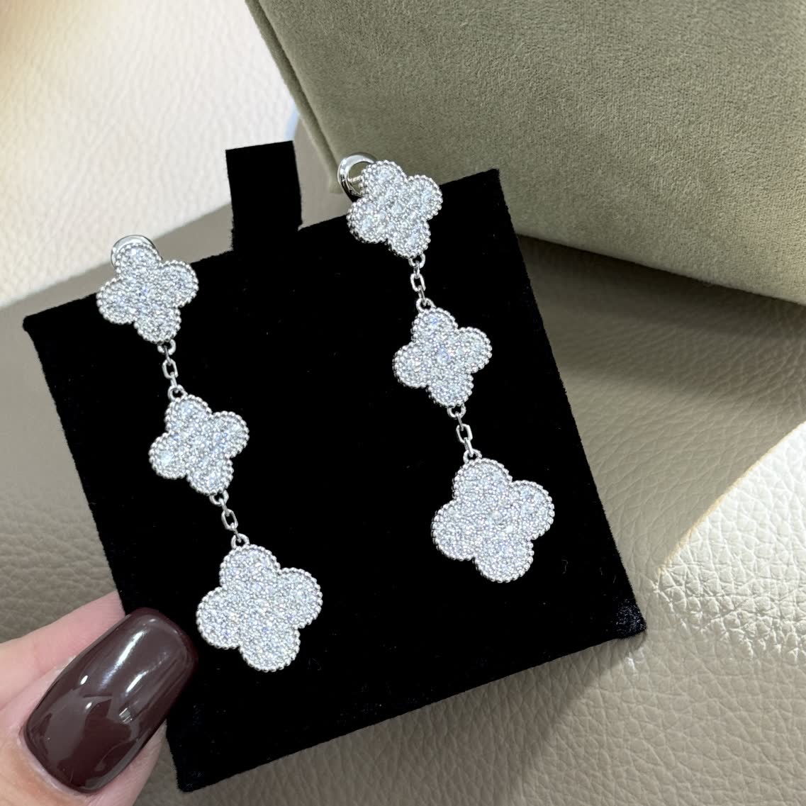 Van Cleef & Arpels Silver Clover Earrings Van Cleef & Arpels Silver Clover Earrings
